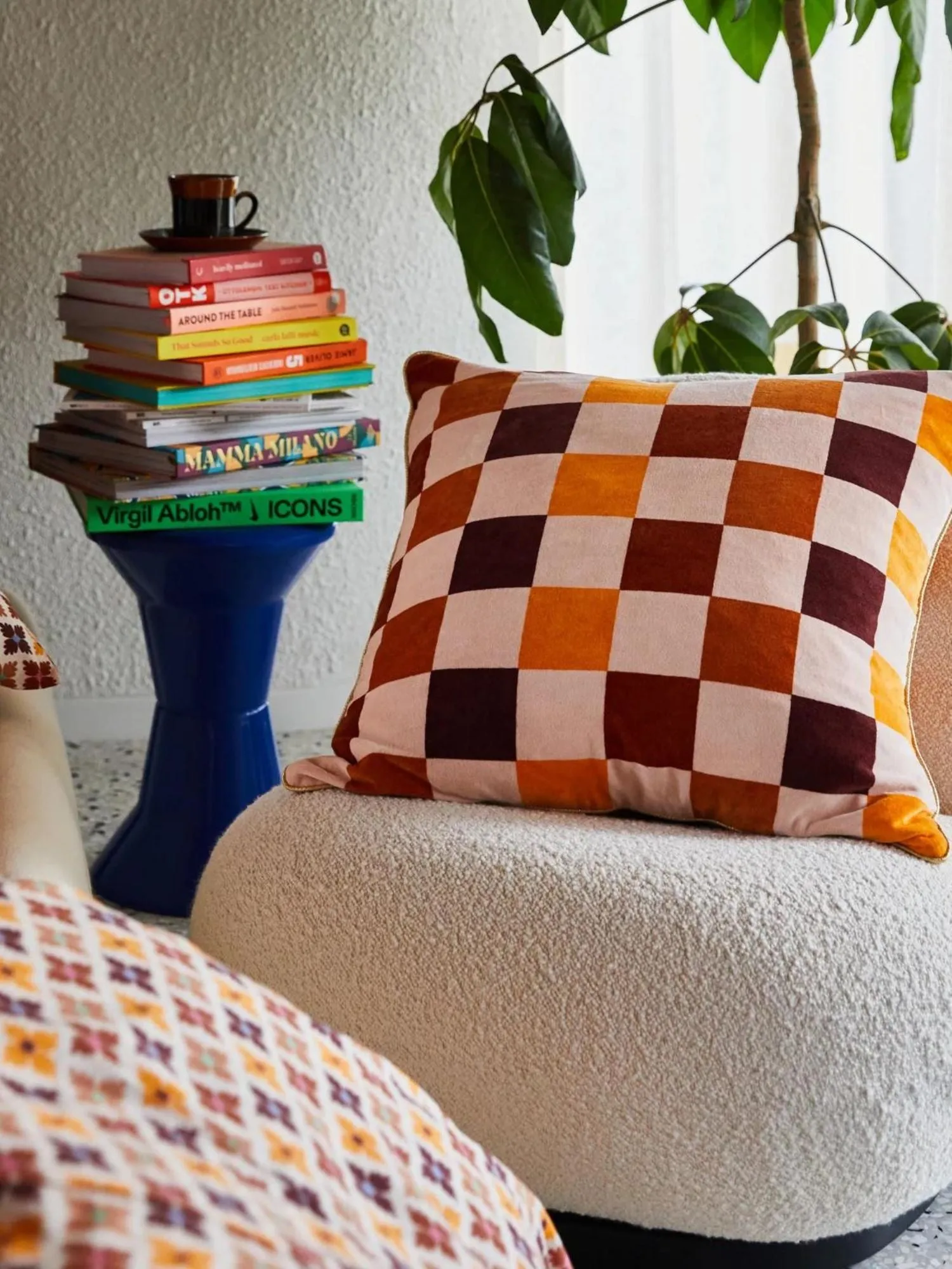 Damas Checkerboard Cushion | Mocha