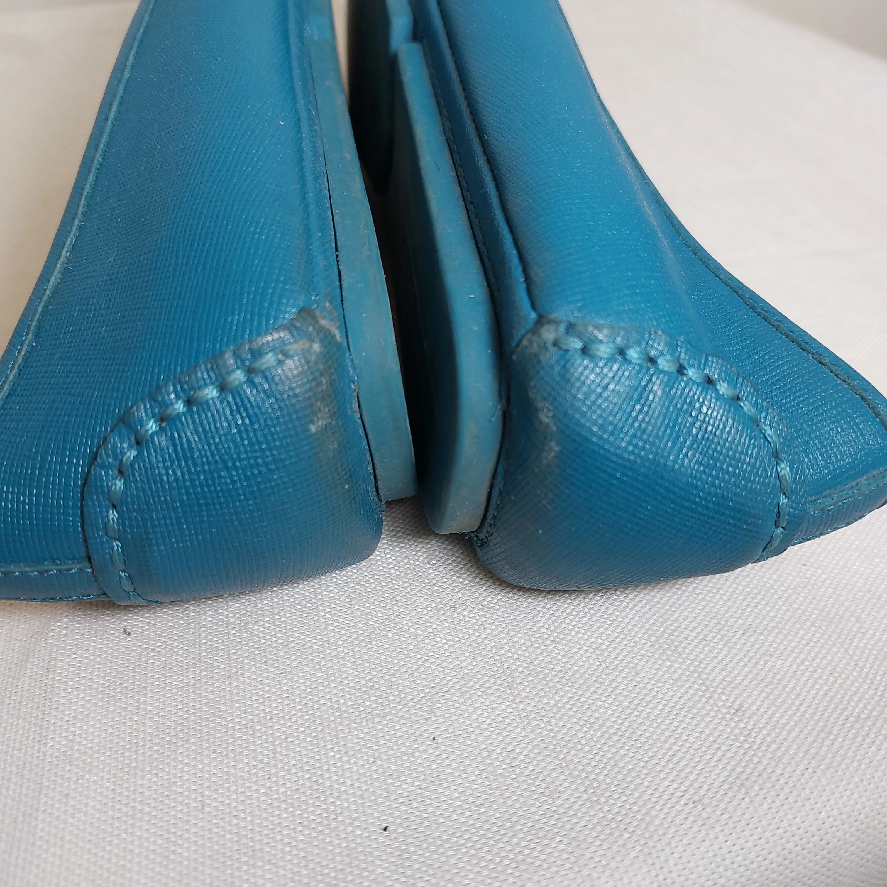 Michael Kors Blue Leather Ballet Flats | Pre Loved |