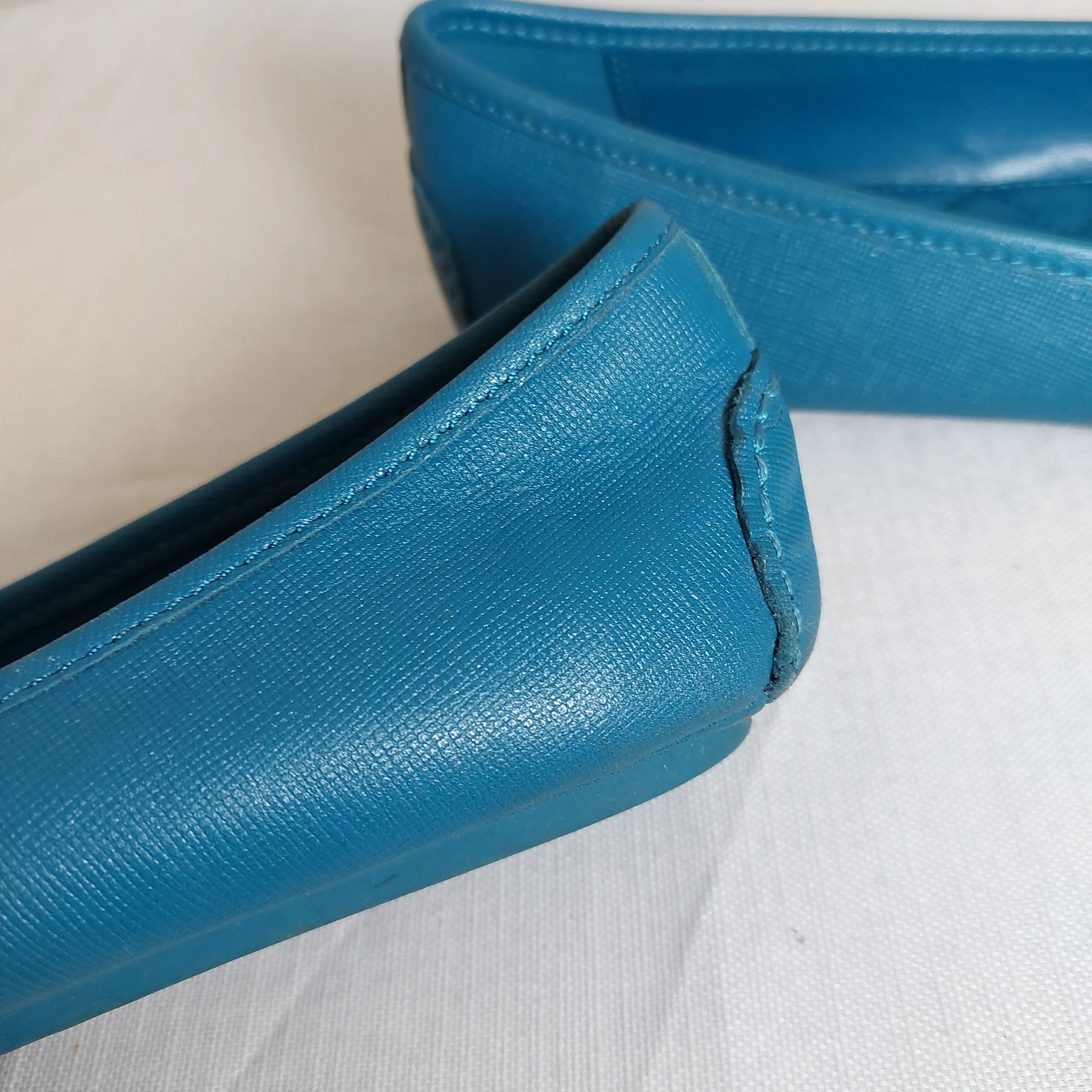 Michael Kors Blue Leather Ballet Flats | Pre Loved |