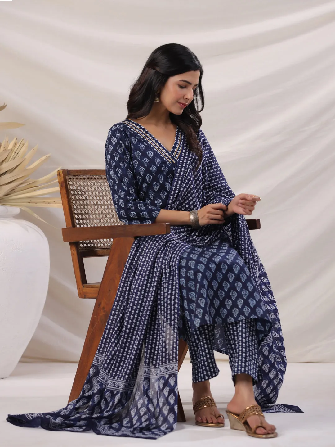 Navy Blue Cotton Ethnic Motifs Regular Kurta Set