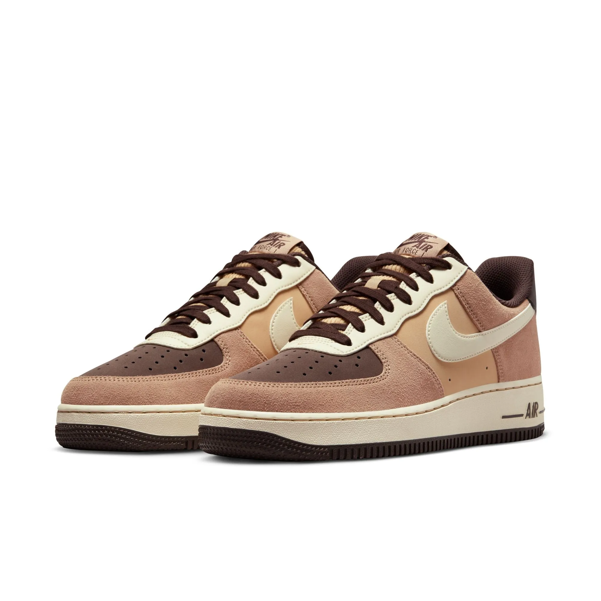 Nike Air Force 1 '07 LV8