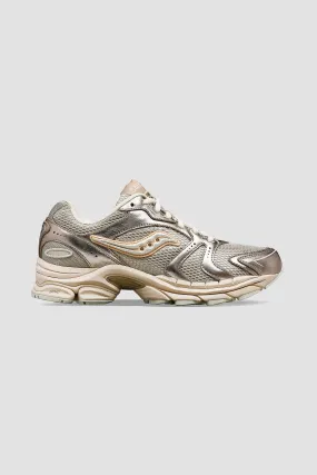 Saucony Women's Progrid Triumph 4 Premium Sneaker in Champagne